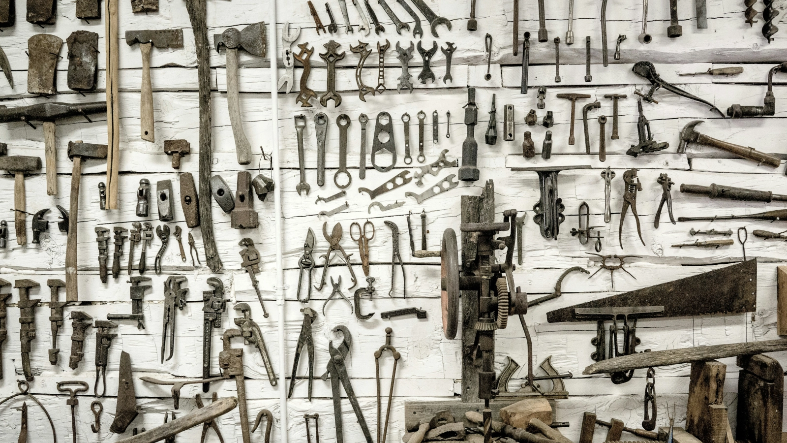 Spring Tool Round-Up banner